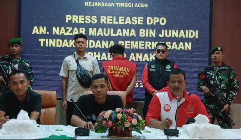 DPO Nazar Maulana bin Junaidi (18), warga Jurong Ulee Krueng, Gampong Balohan, Kecamatan Sukajaya, Kota Sabang di Amankan Petugas.Foto: Dok/Humas.