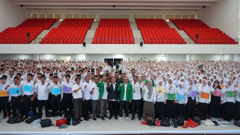Wagub Aceh Ajak Mahasiswa Unimal Jadi Garda Bela Negara, Serukan Moderasi dan Perdamaian.(Foto:Dok/Humas.Adpim)