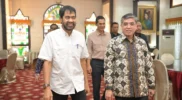 Gubernur Aceh Muzakir Manaf bersama Menteri Ketenagakerjaan RI Yassierli di Pendopo Gubernur Aceh.