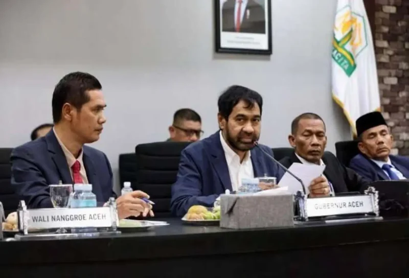 Gubernur Aceh Muzakir Manaf sampaikan ultimatum tambang emas ilegal di DPR Aceh. (Foto:Dok)