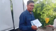 Muhammad Nasir (Abu Cik Ninja) menyampaikan pengalaman sebagai pelaku tambang pada diskusi publik