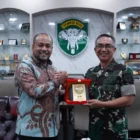 Pangdam IM Mayjen TNI Joko Hadi Susilo menerima audiensi Dirut Bank Aceh. (Foto:Dok/Kodam.IM).