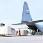 Pesawat Hercules TNI AU bersiap lepas landas membawa bantuan bencana ke Aceh, Sumut, dan Sumbar. (Foto:Arsip BPMI)