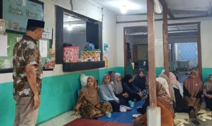 Relawan posko paud intan payung