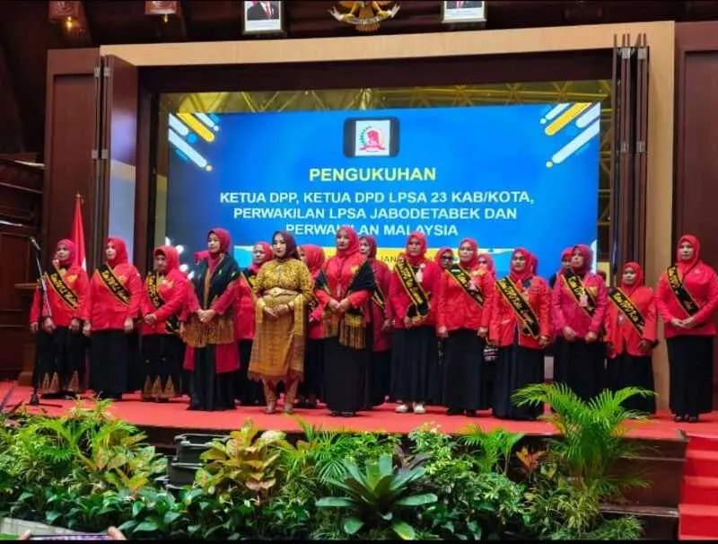 Pelantikan pengurus LPSA yang digelar di Anjong Mon Mata, Banda Aceh, Senin (26/1/2026). (Foto:Dok/Ist)