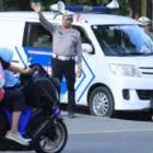 Personel Polda Aceh survei APILL di Simpang USK Banda Aceh. (Foto:Dok/PoldaAceh).