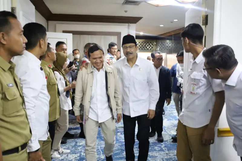 Pertemuan Wagub Aceh dengan Mendagri dan Mensos di Jakarta. (Foto: Dok)