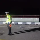 Petugas menangani kecelakaan lalu lintas di Banda Aceh jelang Lebaran. (Foto:Dok/Polresta Banda Aceh).