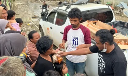 Bantuan kemanusiaan korban banjir