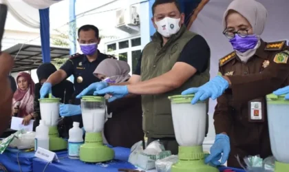 BNPB musnahkan sabu.