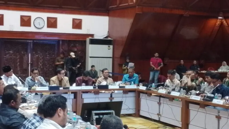Rapat Banleg DPR RI bahas revisi UUPA dan dana Otsus Aceh. (Foto:Dok/Ist)