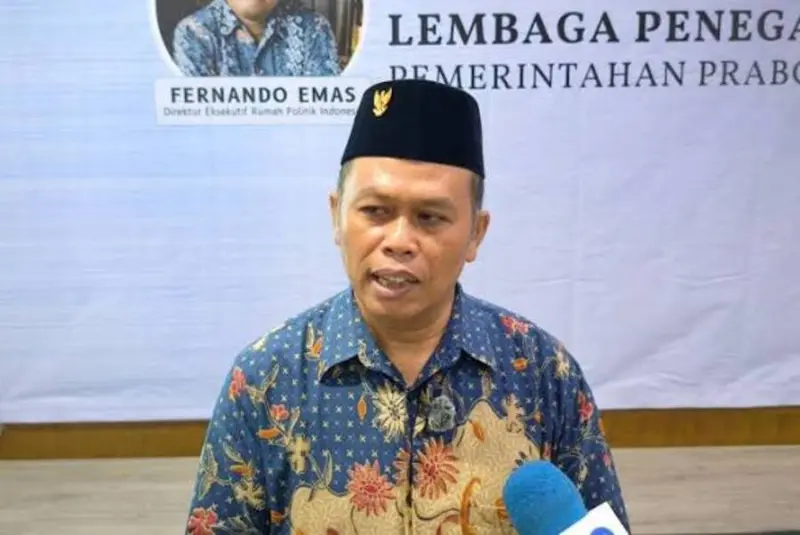 Direktur Rumah Politik Indonesia, Fernando Emas. (Foto:Dok/Ist).