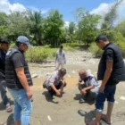 Polisi melakukan pengecekan sungai di Aceh Besar. (Foto:Dok/Polres Aceh Besar)