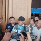 Kepala Posko Rehabilitasi dan Rekonstruksi Aceh, Safrizal ZA, menyampaikan pemulihan pascabencana dalam kegiatan media gathering yang digelar di Banda Aceh. (Foto: Dok/Ist).