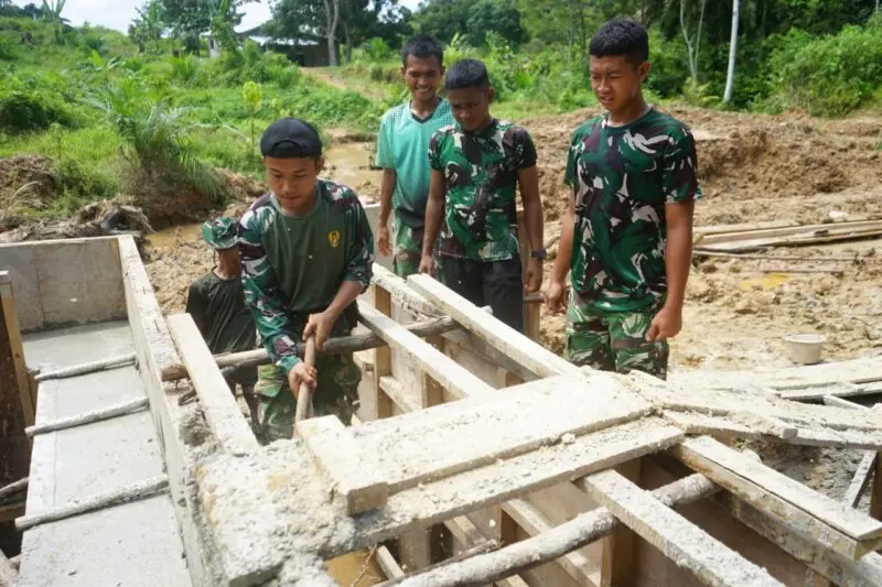 Pembangunan jembatan plat beton TMMD Aceh Tamiang tahun 2026. (Foto:Dok/Arsip)