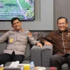 Ali Basyah terima kunjungan akademisi UIN Ar-Raniry, Syahrizal Abbas di Mapolda Aceh. (Foto:Dok/Ist)