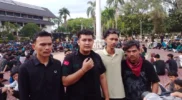 Masa aksi demo JKA di kantor gubernur aceh