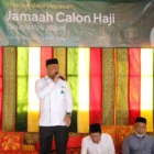 Seremoni peusijuk jamaah haji oleh Bank Aceh. (Foto:Dok/Humas Bank Aceh)