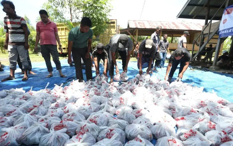 Daging kurban FJL Aceh dibagikan kepada masyarakat miskin. (Foto:Dok/FJL)