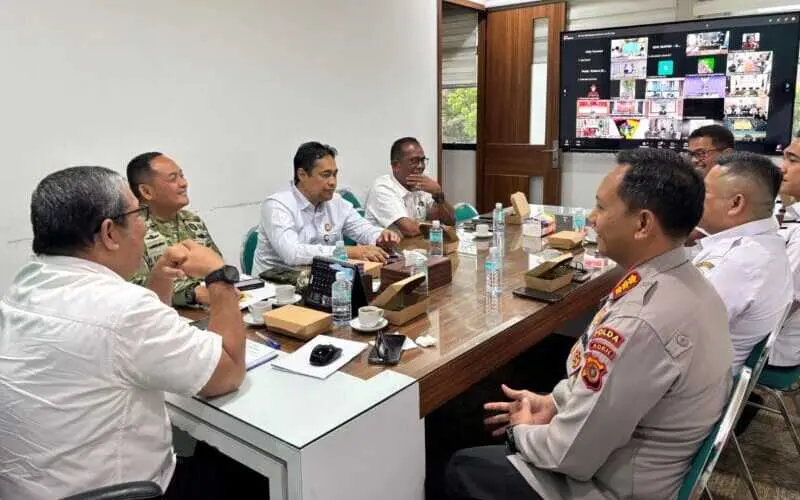 Forkopimda Aceh mengikuti vicon penanganan karhutla nasional. (Foto:Dok/Ist)