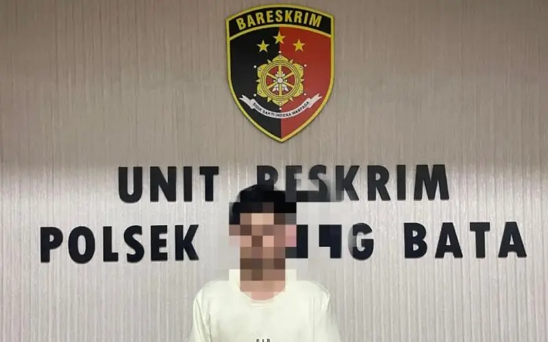 Polisi mengamankan pelaku penganiayaan terhadap perempuan di Lueng Bata Banda Aceh. (Foto:Dok/Polsek Luengbata)
