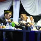 Ustaz Adi Hidayat & Kapolda Aceh menyampaikan kajian kebangsaan dalam Bhayangkara Fest 2026. (Foto:Dok/Polda Aceh)