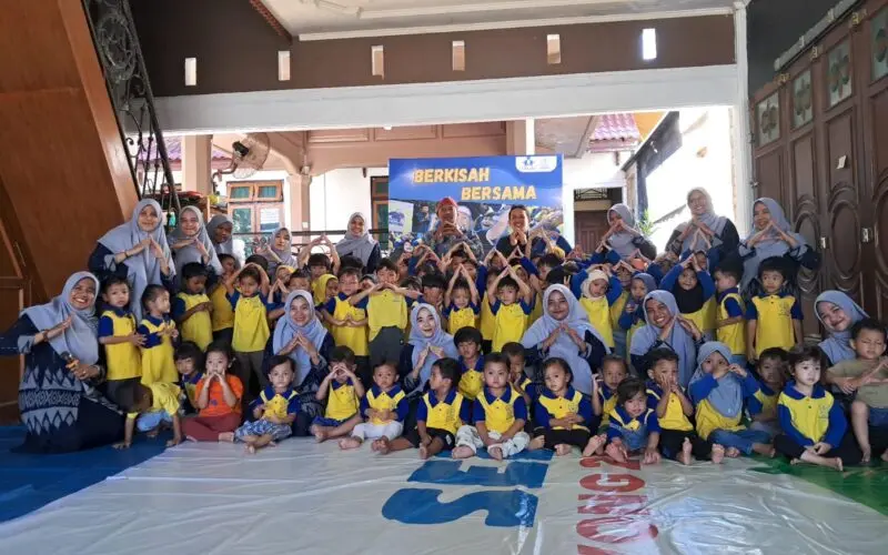 Roadshow Kak Bimo menyapa anak-anak di berbagai daerah Aceh. Edukasi karakter anak melalui dongeng Islami. (Foto:Dok/LN)