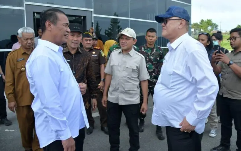 Kunjungan Mentan ke kawasan pertanian kopi Gayo. (Foto:Dok/Adpim)