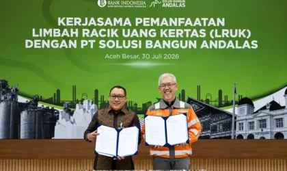 Penyerahan lruk uang dari BI