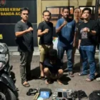 Tim Rimueng Koetaradja menangkap residivis pencurian rumah di Gampong Keudah Banda Aceh. (Foto:Dok/Polresta Banda Aceh).