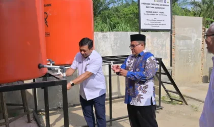 Peresmian sumur bor PT solusi bangun Indonesia