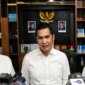 Konferensi pers Pemerintah Aceh terkait dana Rp2,5 triliun. Sekda Aceh M Nasir menjelaskan dana Kementan untuk bencana hidrometeorologi di Aceh. (Foto:Dok/Ist)