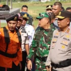 Kapolda Aceh dan Kasdam IM memimpin apel gelar pasukan pencegahan karhutla Aceh. (Foto:Dok/Polda Aceh)