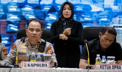 Konferensi pers Polda aceh