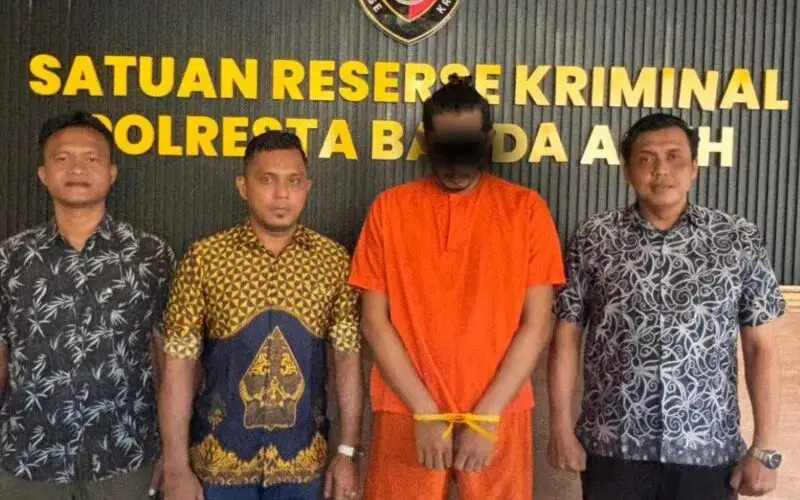 Unit PPA Satreskrim Polresta Banda Aceh mengamankan QZ (41) tersangka dugaan kekerasan seksual anak di Aceh Besar. (Foto:Dok/Unit PPA Polresta Banda Aceh)