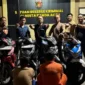 Tim Opsnal Ranmor Polresta Banda Aceh mengamankan tersangka dan barang bukti kasus curanmor. (Foto:Dok/Polresta Banda Aceh)