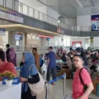 Pelayanan administrasi kendaraan Samsat Batoh Banda Aceh. (Foto:Dok/LamanNews)