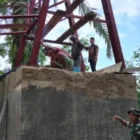 Pembangunan Jembatan Gantung Desa Serasah Aceh Singkil mencapai progres 41,50 persen. (Foto: Dok/Kodam IM)