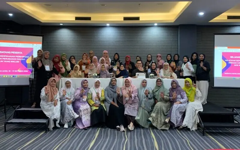 Pelatihan kepemimpinan perempuan dalam aksi iklim inklusif oleh Balai Syura dan UN Women di Banda Aceh. (Foto:Dok/LamanNews)