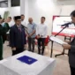 Pelantikan Pj Sekda Aceh oleh Mualem berlangsung di Kantor Perwakilan Pemerintah Aceh di Medan. Taufik resmi menjabat Pj Sekda Aceh pada 13 Oktober 2026. (Foto:Dok/Adpim)